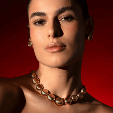 Conjunto de brinco e colar liso acetinado banho em ouro 18k (Cópia)